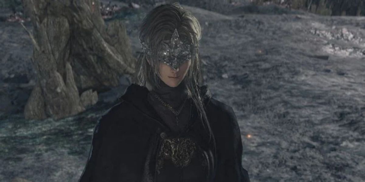 Fire Keeper in Dark Souls 3.