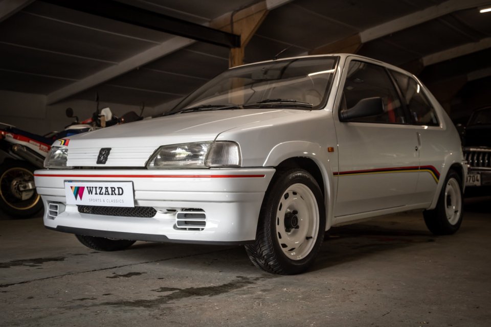 Peugeot 106 Rallye was built in 1993 and has a 1.3 litre engine