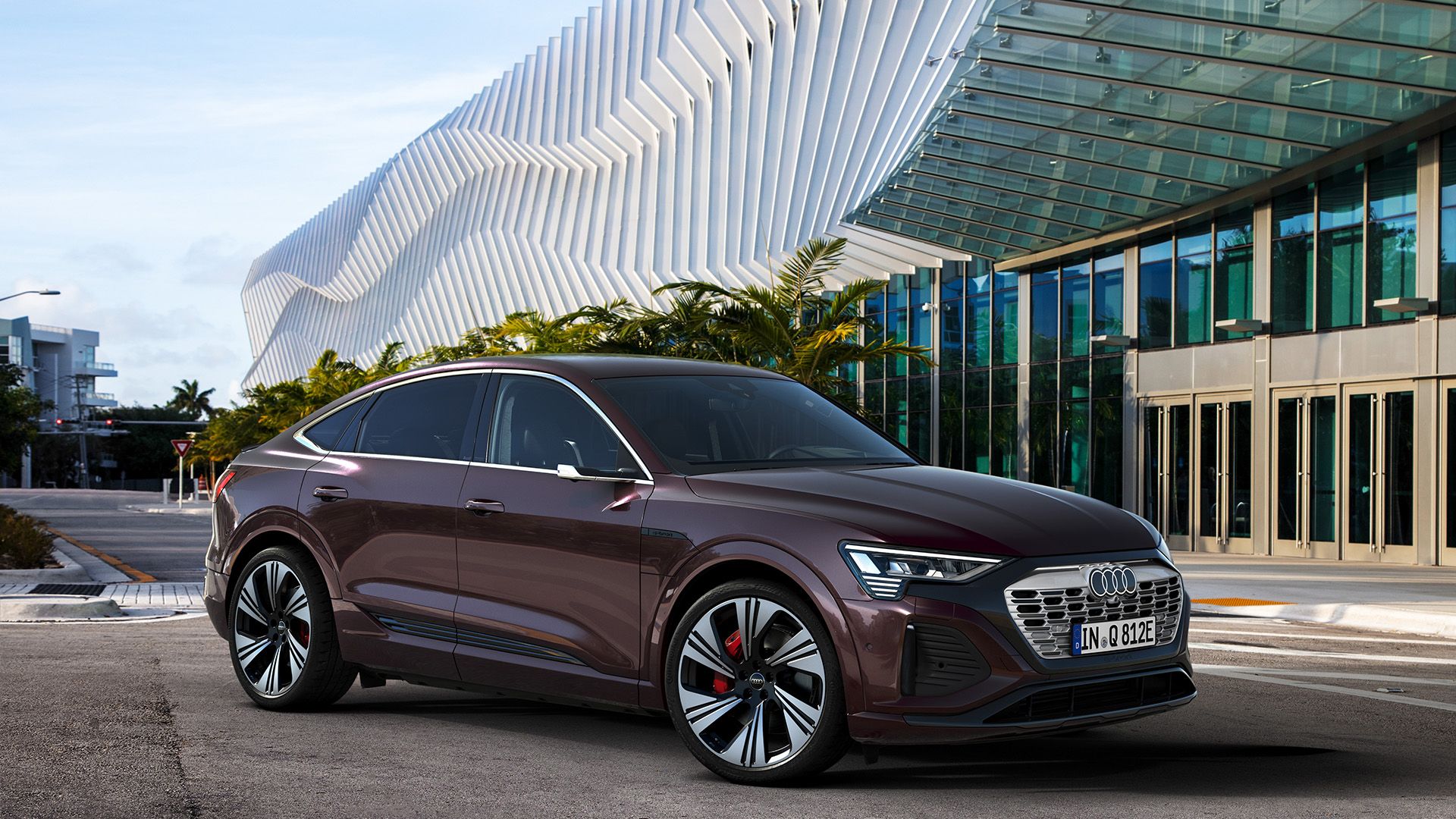 A front, right hand-side, three-quarter shot of a 2023 Audi Q8 e-tron Sportback