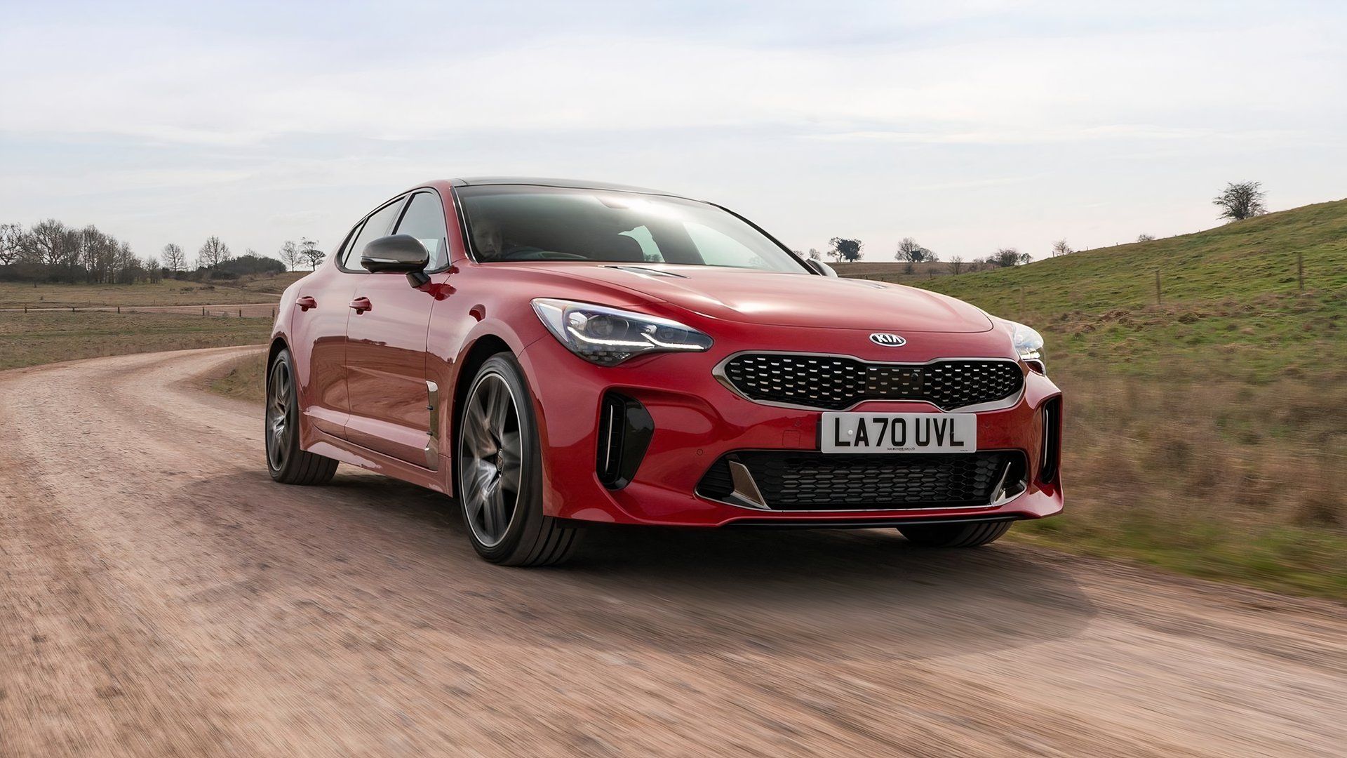 2021 Kia Stinger front