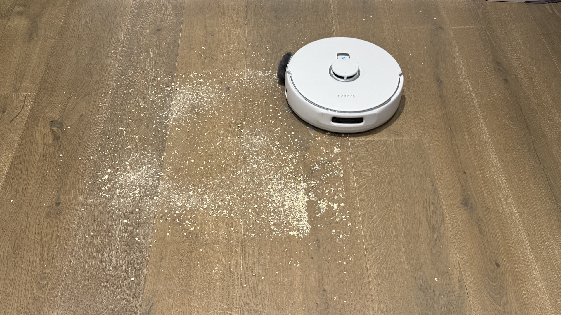 testing the Narwal Freo Z Ultra for mopping and vacuuming skills 