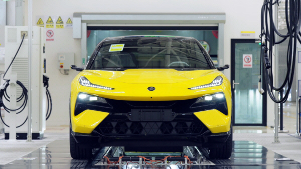 "Harshly trained"...Lotus Tests Electric Vehicle Battery at High Temperature of 1,000℃ [Photo courtesy = Lotus Korea]