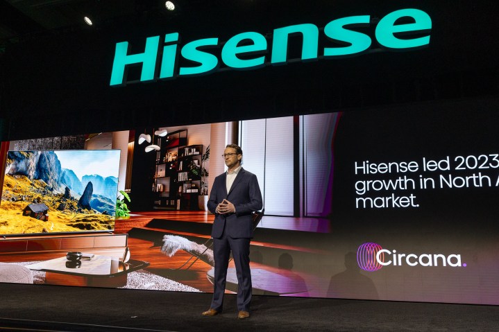 Hisense Americans and Hisense USA president David Gold at CES 2024.