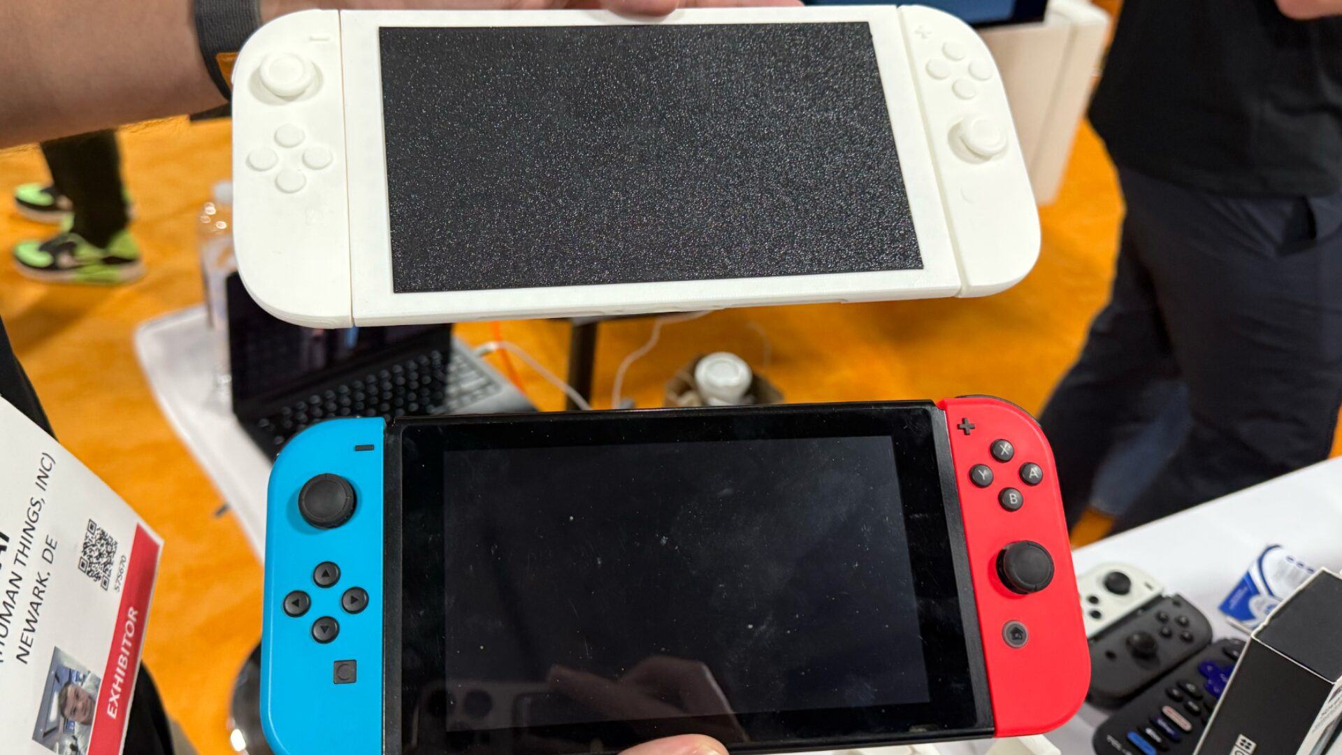 Nintendo Switch 2 mockup vs Nintendo Switch 1