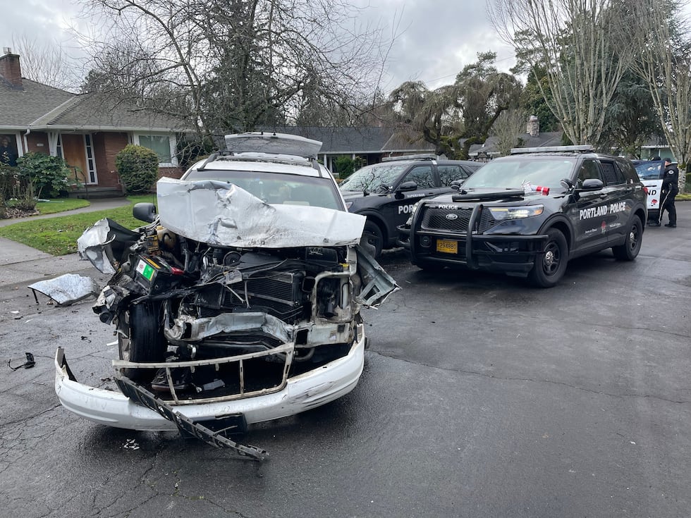 2 face charges after stolen SUV smashes Portland police car, speeds away