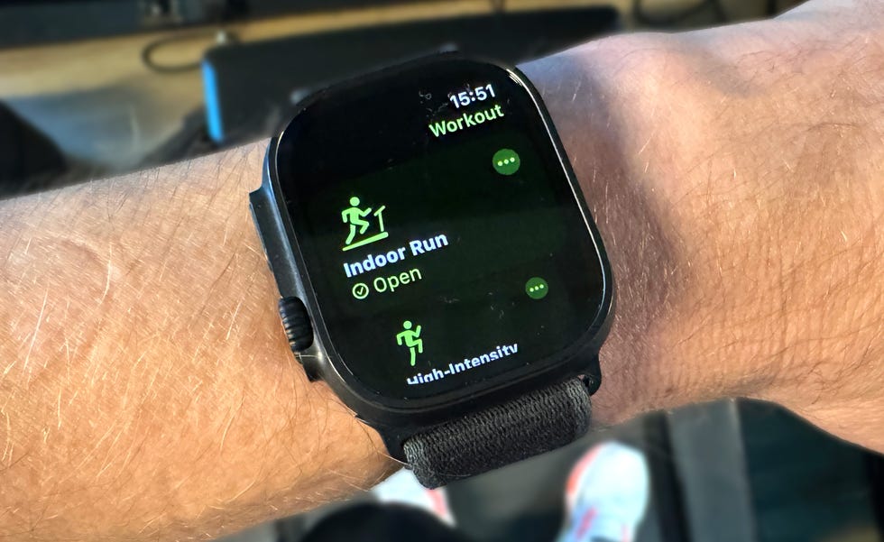 smartwatch displaying workout options