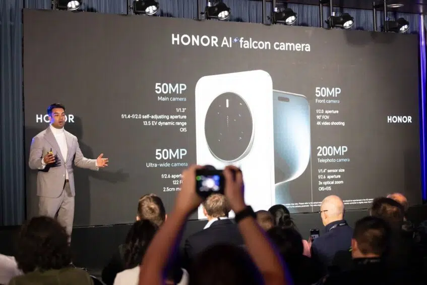 Live presentation of Honor Magic 7 Pro's camera system