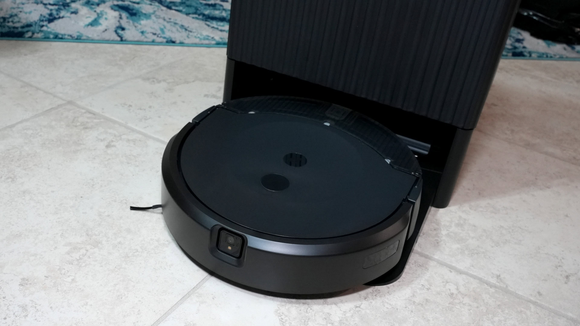 iRobot Roomba Combo 10 Max and base station