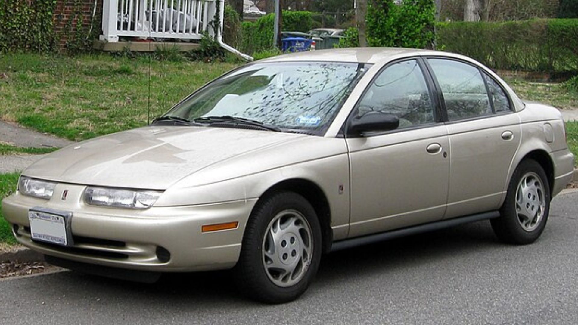 Saturn SL