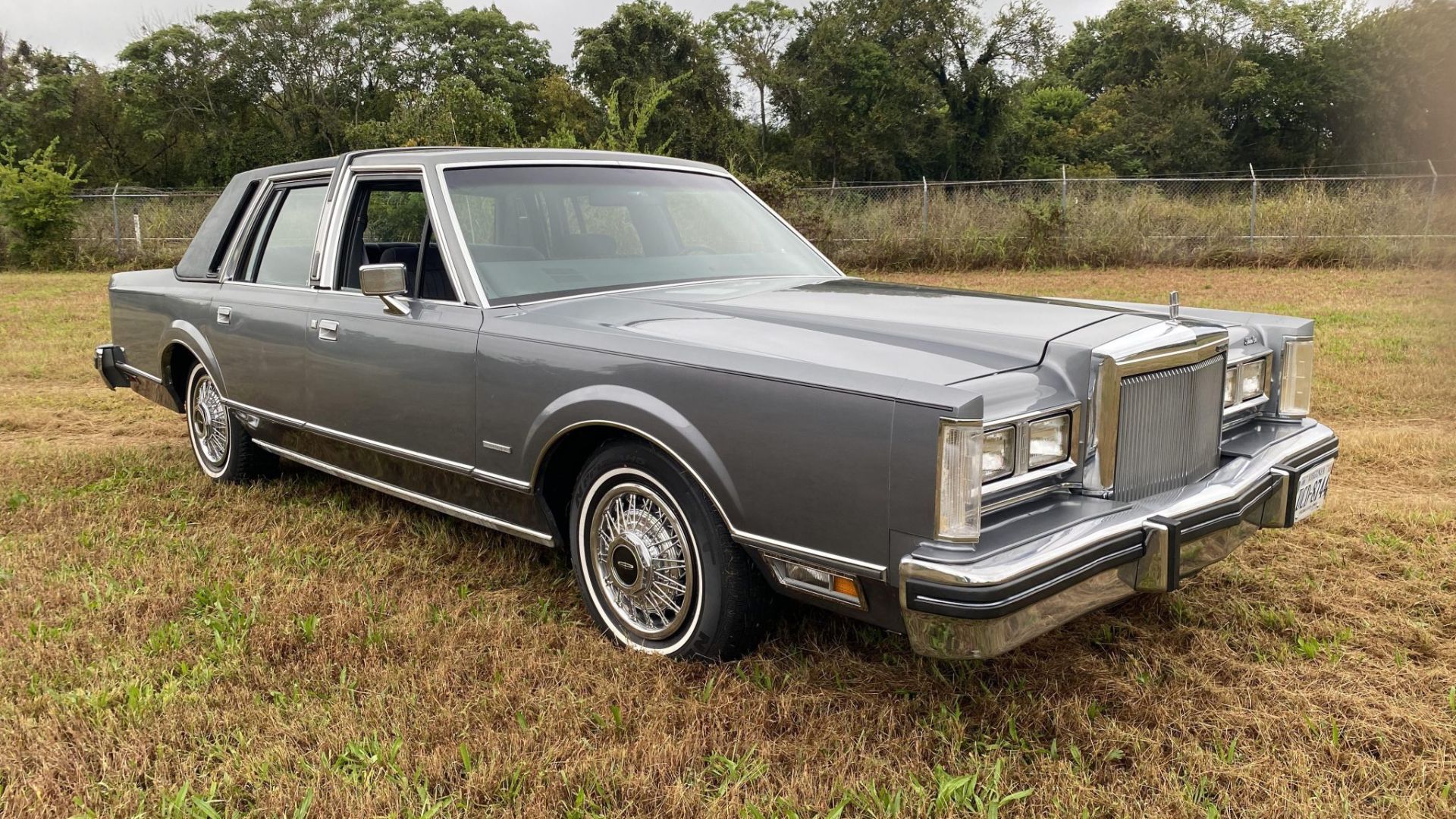 Lincoln Town Car