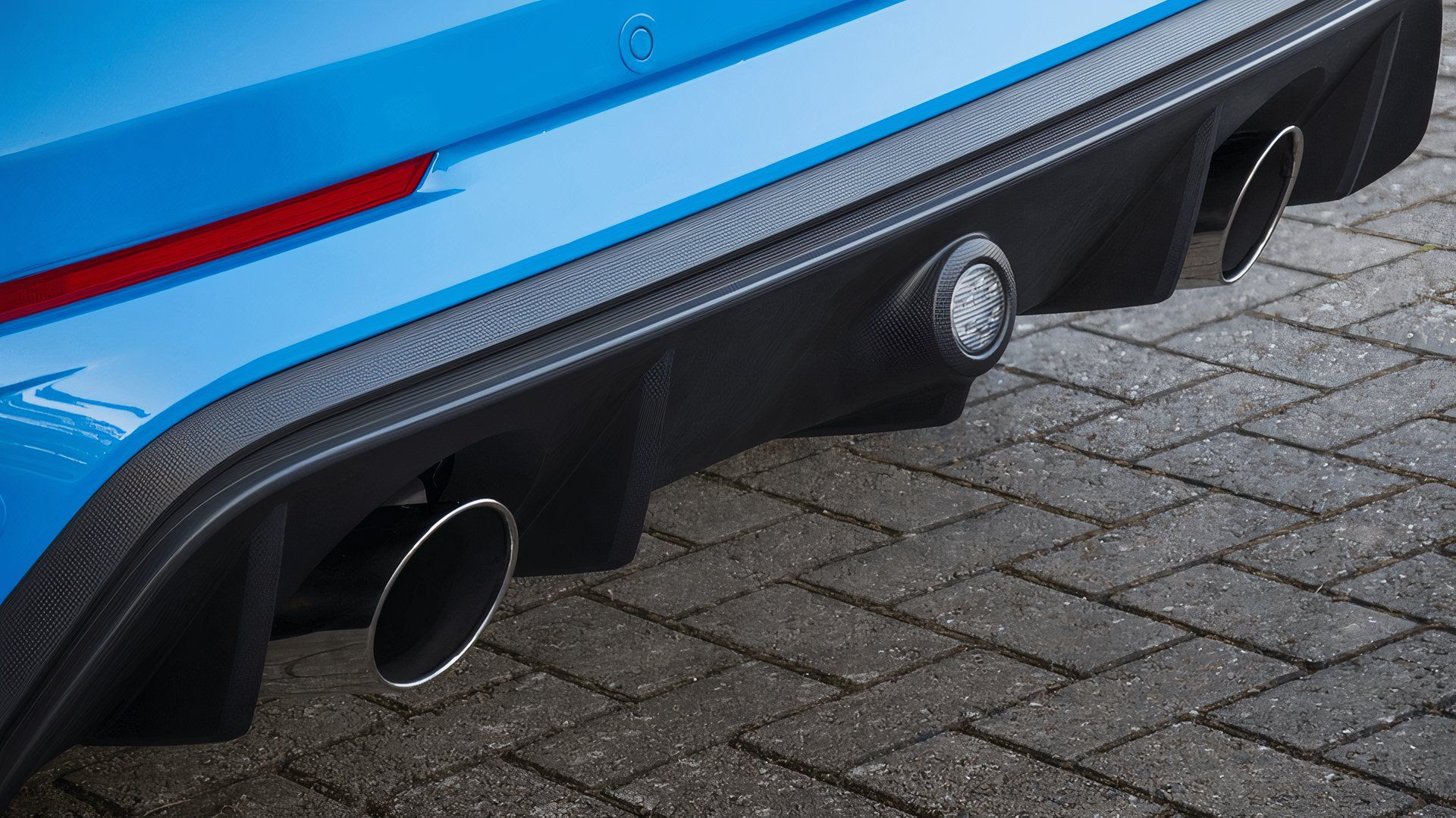 2016 Ford Focus RS exhausts