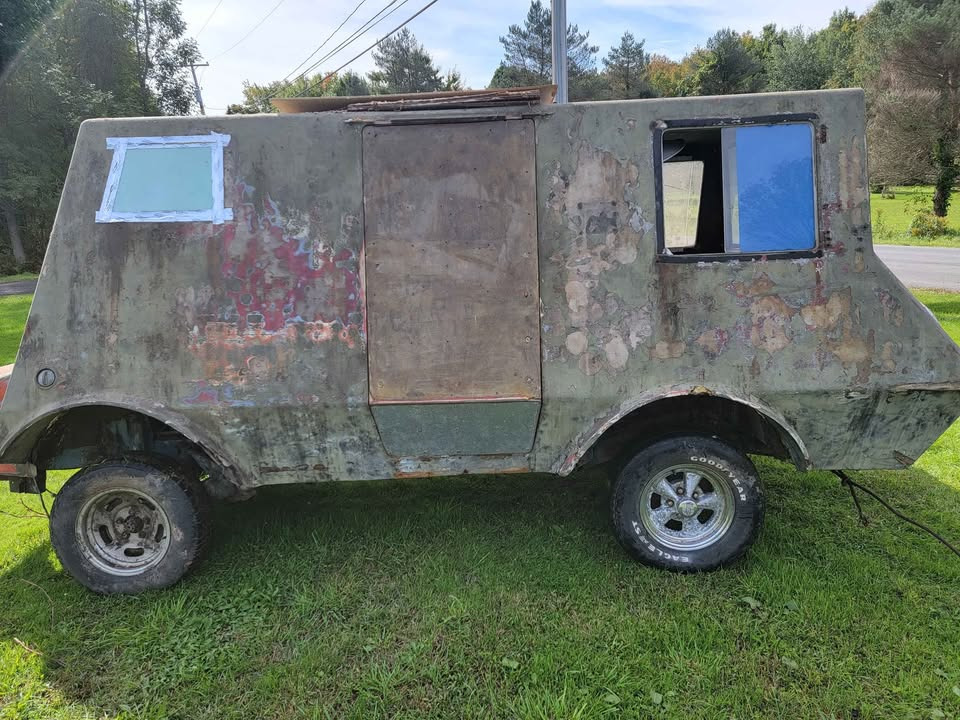 A weathered 1972 VW Boonie Bug.