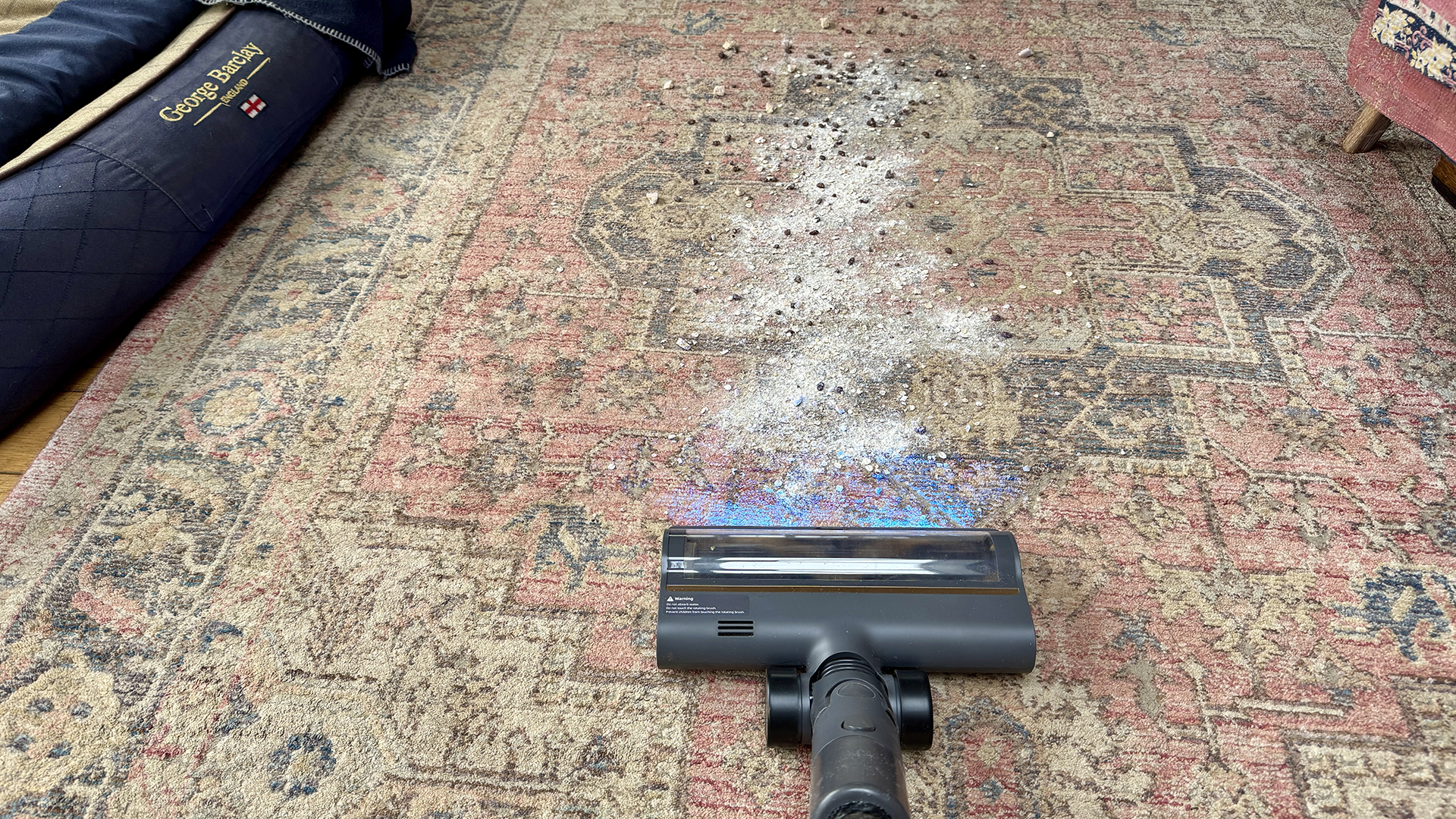 Dreame R20 cordless vacuum before completing suction test on carpet