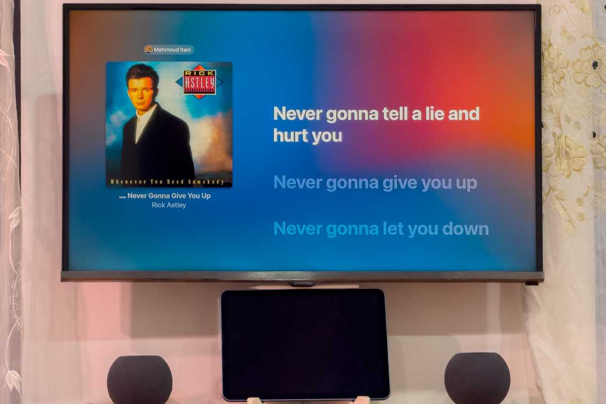 Apple Music on TV with HomePod mini stereo pair