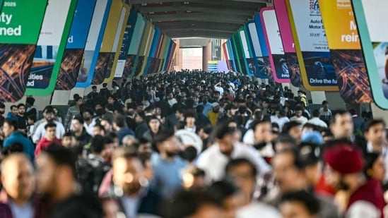 The Bharat Mobility Global Expo 2025 drew huge crowds in Delhi, as auto enthusiasts united to experience the newest designs and innovations in the industry.(Money Sharma/AFP)