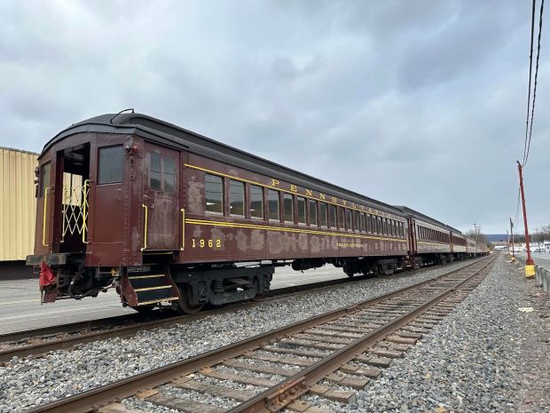 Reading & Northern Railroad purchased passenger coaches from Penn Valley...