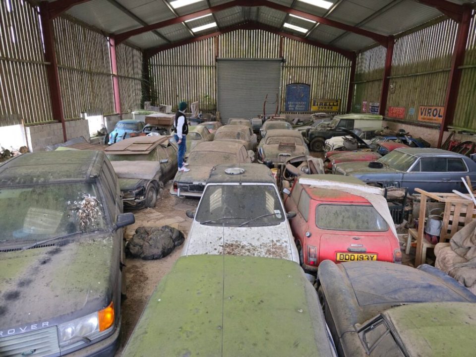 The abandoned barn in Wales is hiding around 100 classic cars