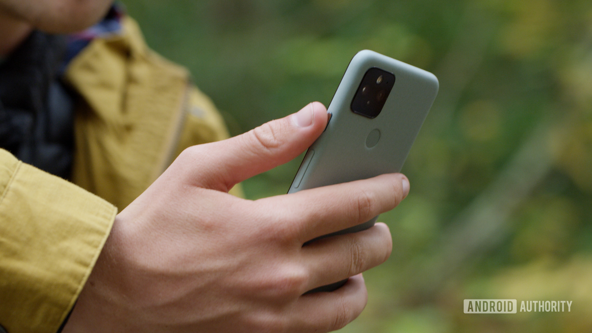 Google Pixel 5 in hand 1 1