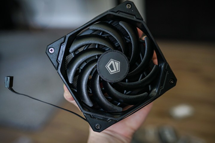 The ID-Cooling IS-55 CPU cooler.