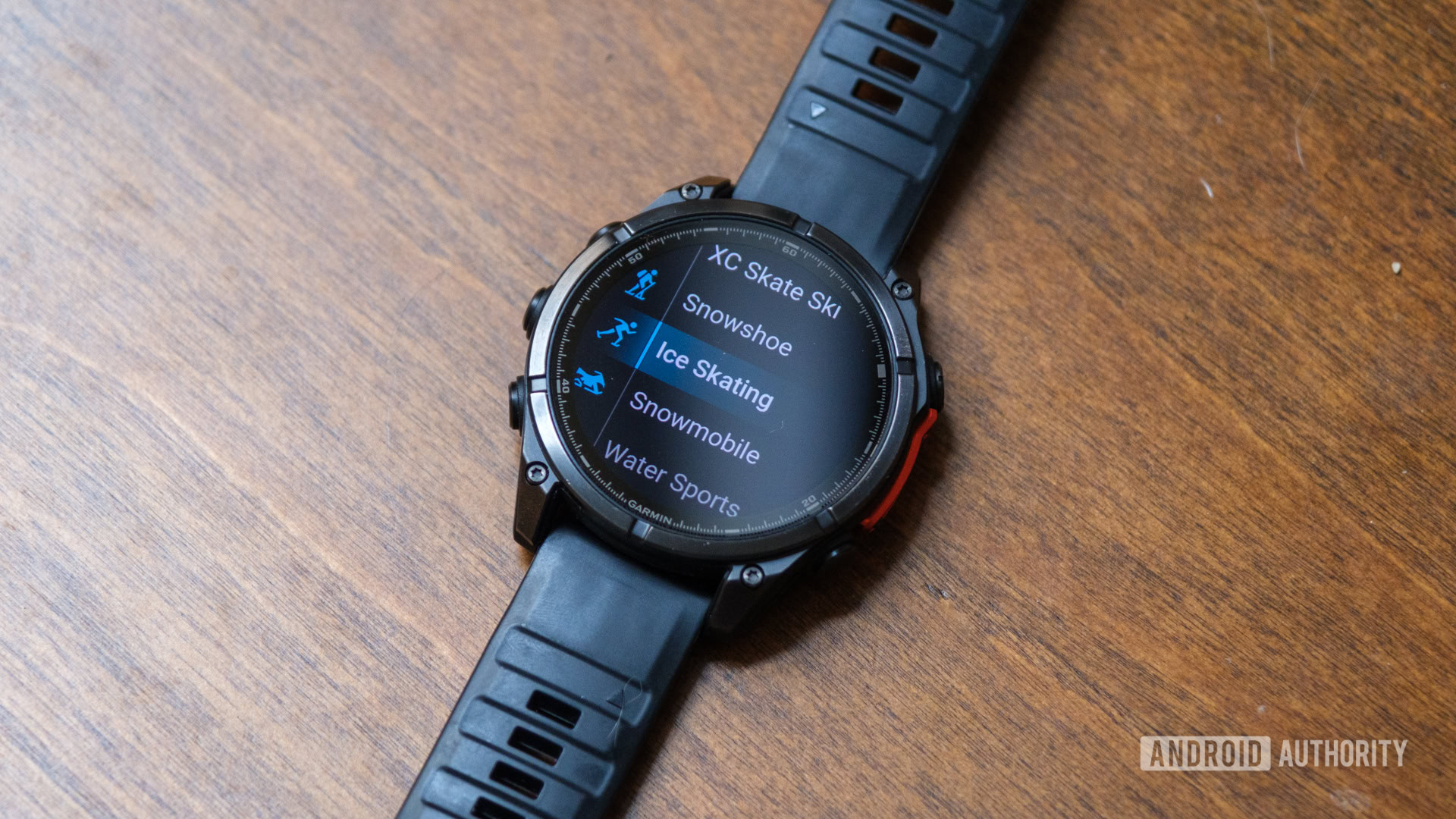 Garmin Fenix 8 skating ice skate options
