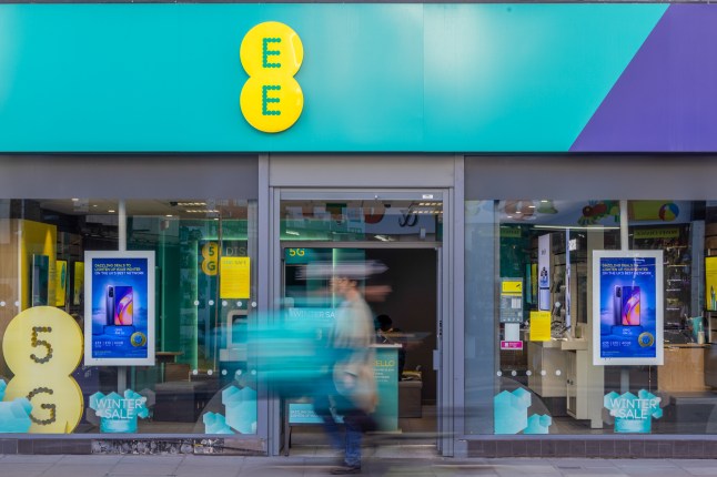 EE shop.