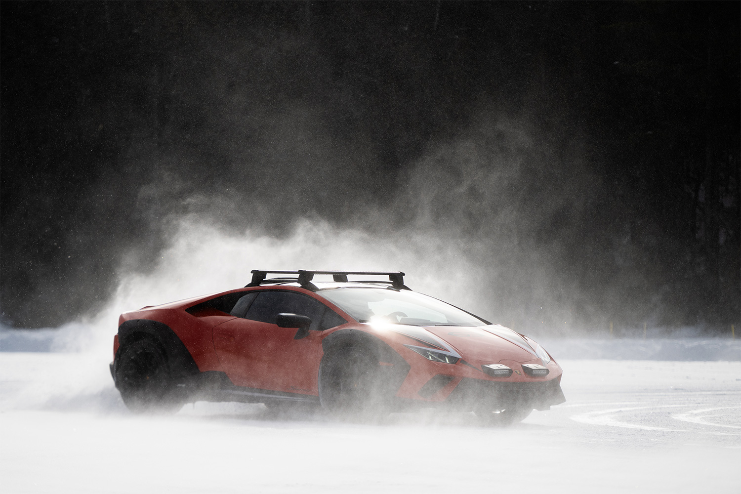 Lamborghini Huracán Sterrato during an Esperienza Neve event