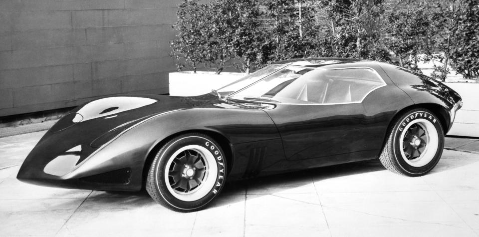 Black and white photo of a Vauxhall XVR concept car.