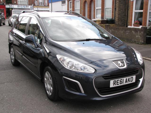 The Sun On Sunday Nick Francis</p>
<p>Nicks Picks Under £5k</p>
<p>2011 Peugeot 308 1.6 HDi 92 Access 5dr £4,250<br />
Selling as owners are moving abroad. Comes with full service history and in excellent condition. Features ABS and Air Bags. 49,000 miles.