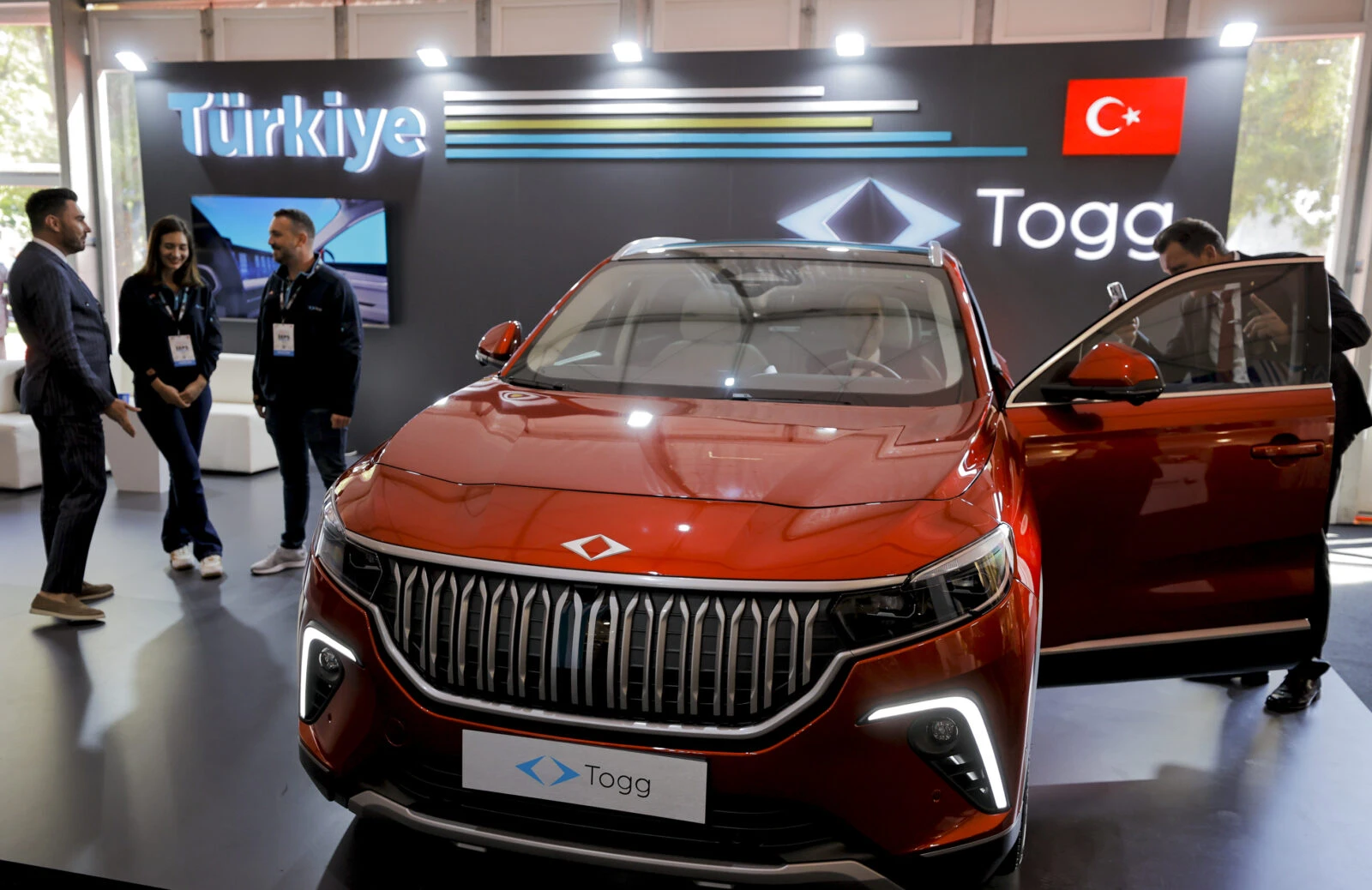 Türkiye's Togg maintains leadership in electric vehicle sales, surpassing China's BYD