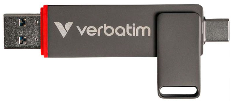 Der Verbatim Dual Quickstick hat zwei Anschlüsse – Typ-A und -C. Allerdings erreicht er nur über USB-A das versprochene Tempo von USB 3.2 Gen1. Über Typ-C fällt er auf USB-2.0-Geschwindigkeit zurück.