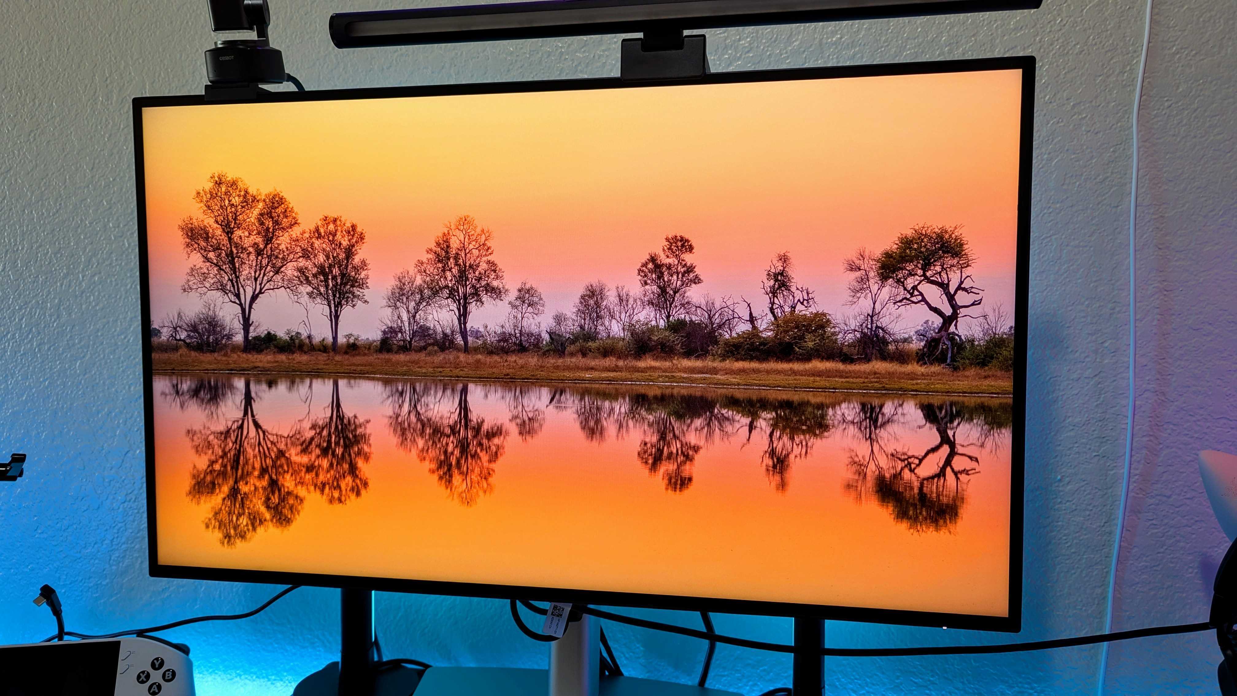 Image of the Dell UltraSharp 27 4K Thunderbolt Hub Monitor (U2725QE).