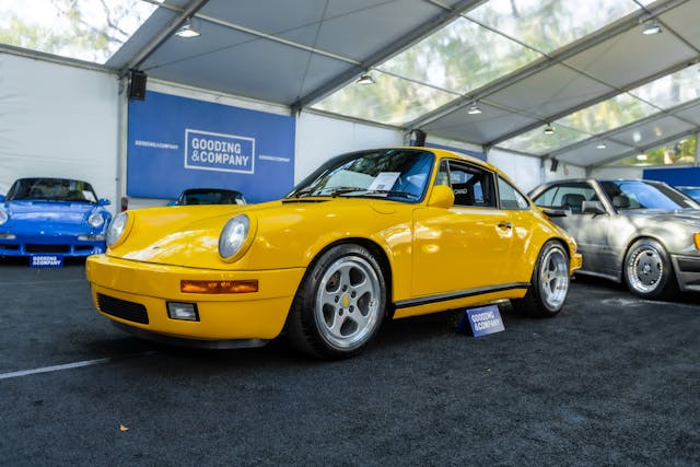 RUF CTR Yellowbird three-quarter